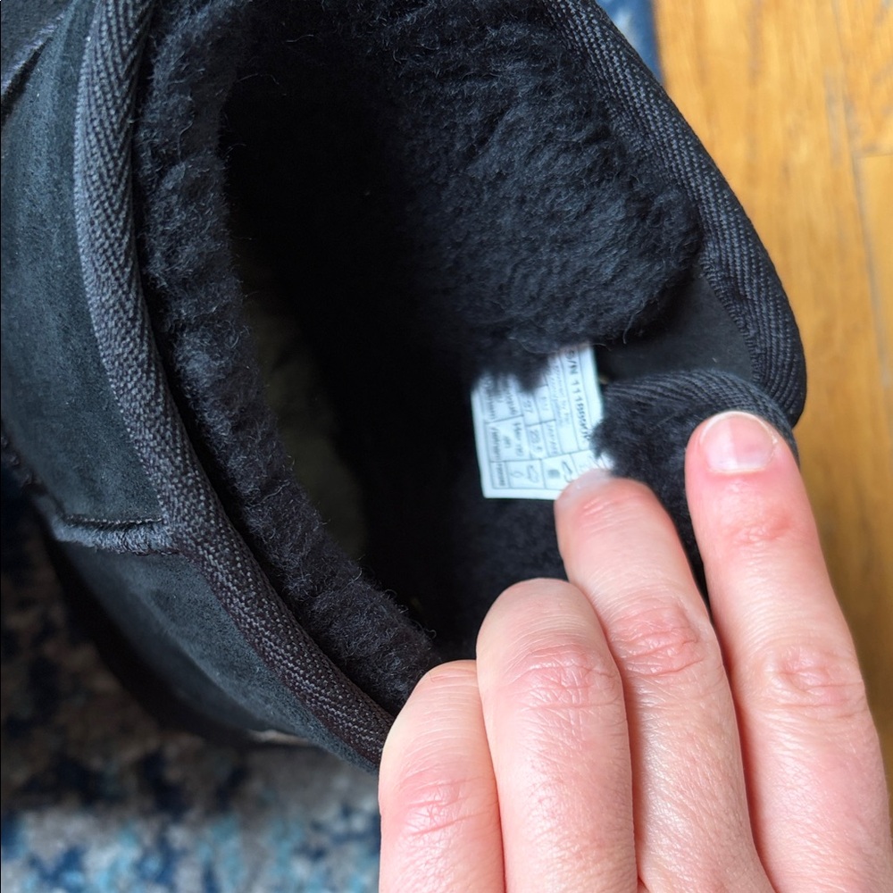 UGG Midnight Black Cozy Boots - Picture 6 of 7